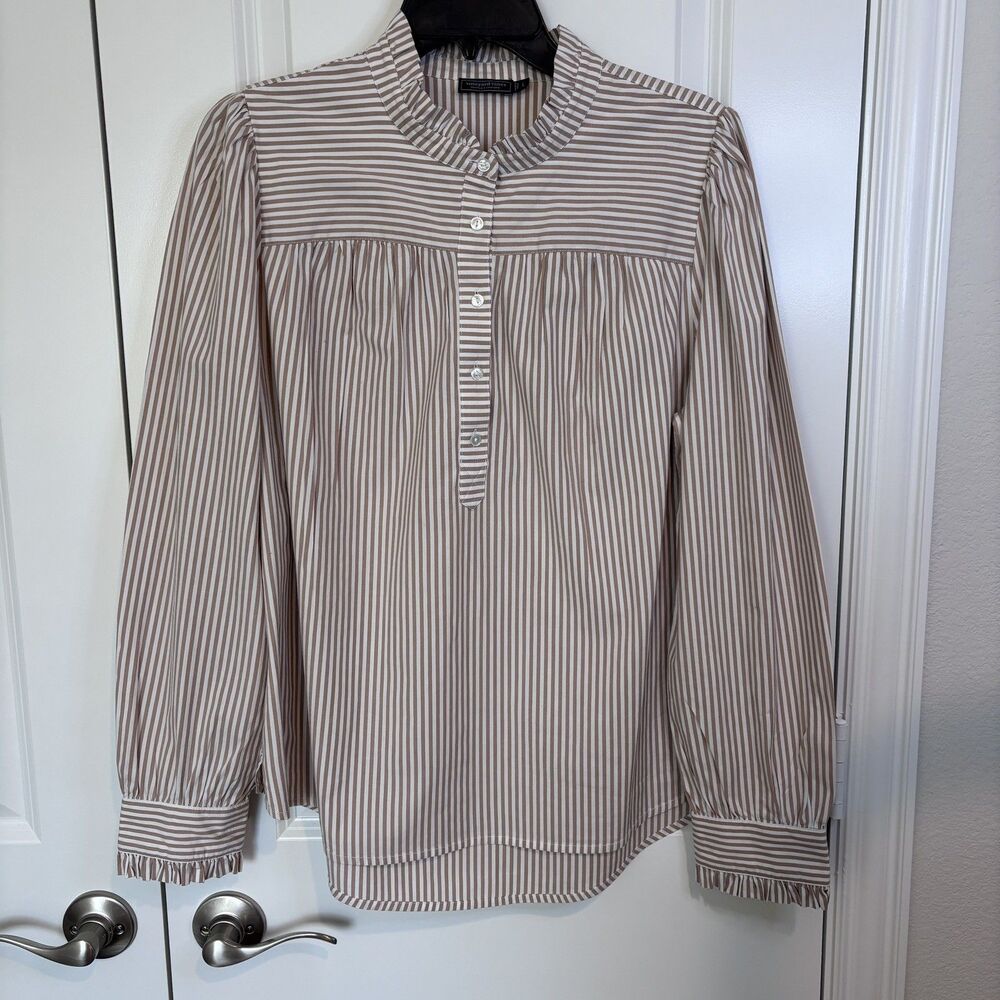 vineyard vines women’s sz L Button Down Blouse ruffle collar preppy